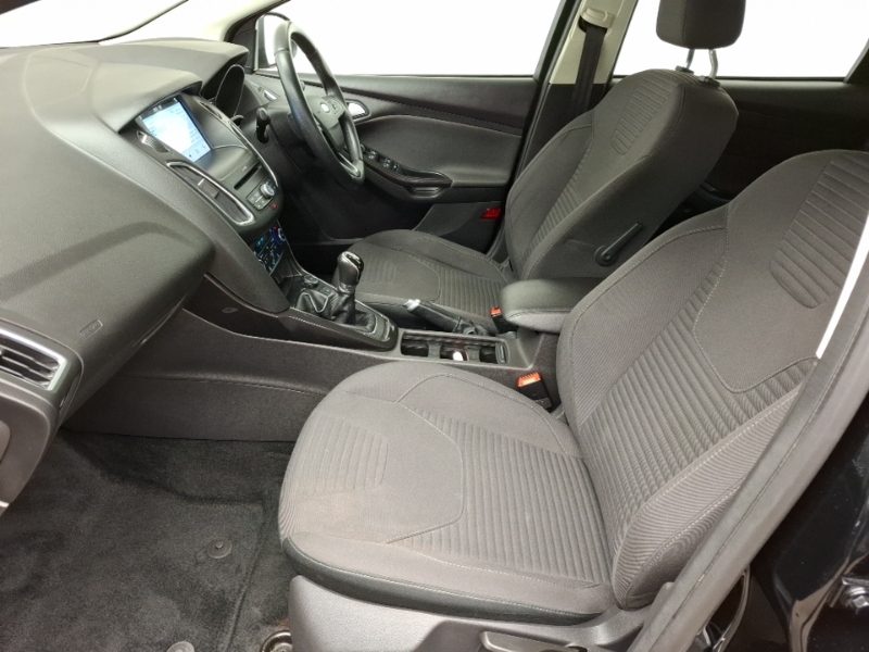 Ford Focus 1.0 Ecoboost Titanium HY17NSF Black #5