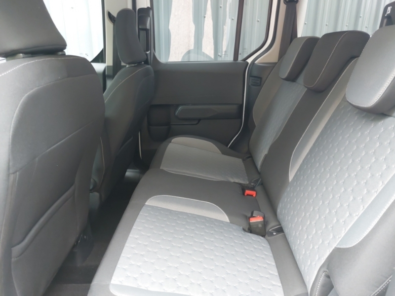 Ford Tourneo Courier 1.0 Ecoboost Titanium White #6