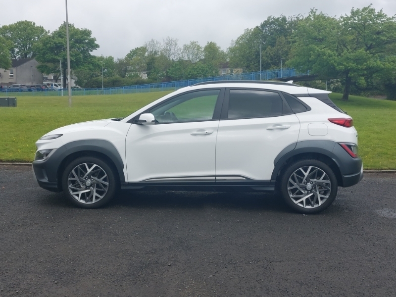 Hyundai Kona 1.6 Gdi Hybrid Premium Dct White #4