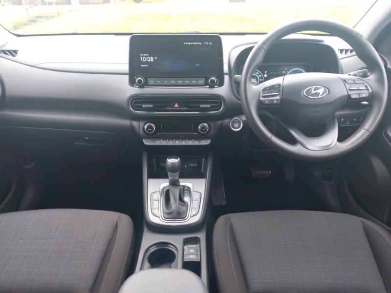 Hyundai Kona 1.6 Gdi Hybrid Premium Dct White #3