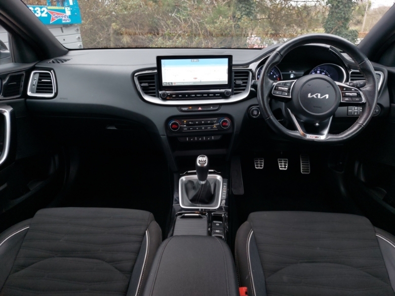 Kia Proceed 1.5T Gdi Isg Gt-line NV72FZY White #3