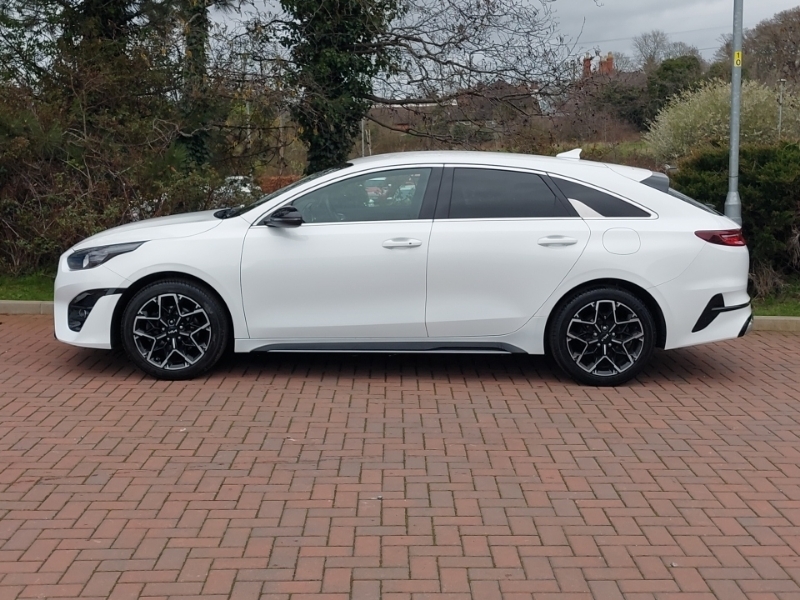 Kia Proceed 1.5T Gdi Isg Gt-line NV72FZY White #4