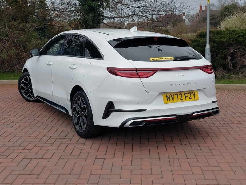 Kia Proceed 1.5T Gdi Isg Gt-line NV72FZY White #2