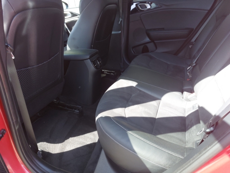 Kia Proceed 1.4T Gdi Isg Gt-line S Dct Red #6