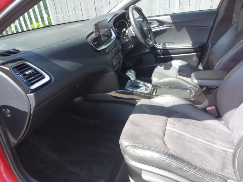 Kia Proceed 1.4T Gdi Isg Gt-line S Dct Red #5