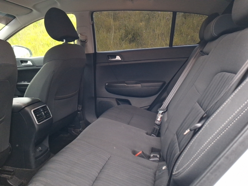 Kia Sportage 1.7 Crdi Isg 1 SA16TWJ White #6