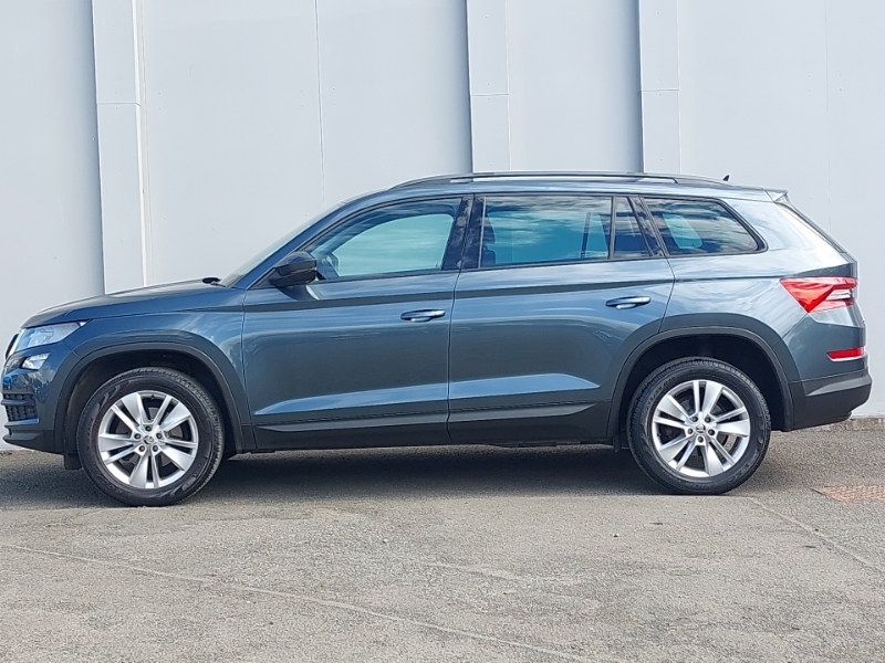 Skoda Kodiaq 2.0 Tdi Se Technology Dsg ML68GLK Grey #4