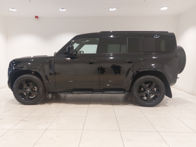 Land Rover Defender 110 3.0 D250 X-dynamic Hse 110 BN25ZSJ Black #4
