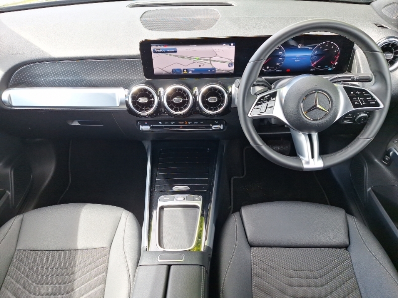 Mercedes-Benz GLB Class Glb 200 Sport Executive 7G-tronic CF25BKJ Black #3