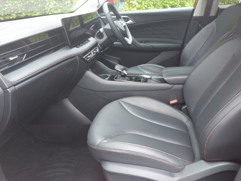 MG HS 1.5 T-gdi Phev Trophy LC25ZNZ Red #5