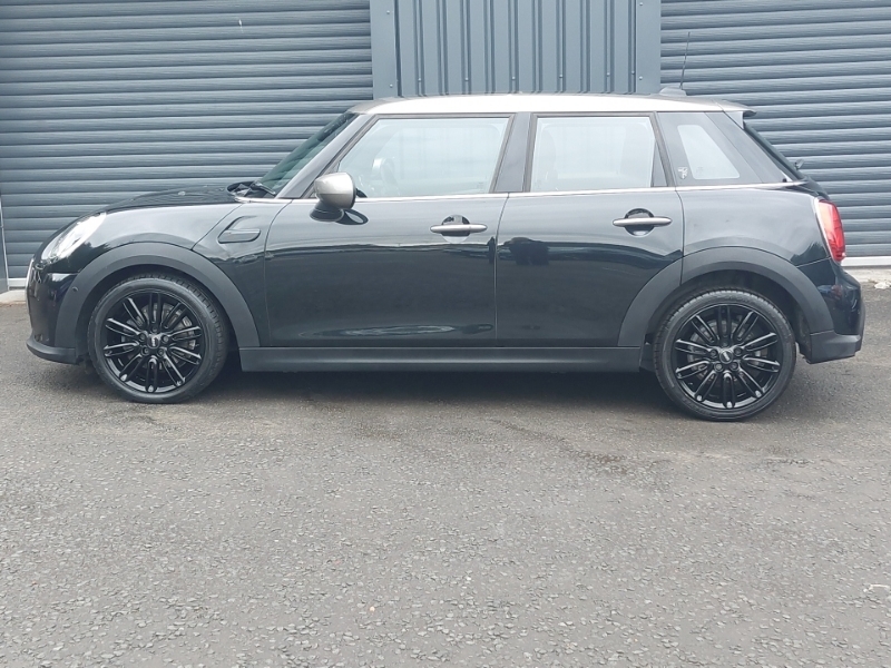 Mini Hatch 1.5 Cooper Exclusive Premium Plus PK23BWA Black #4