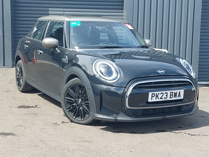 Mini Hatch 1.5 Cooper Exclusive Premium Plus Black