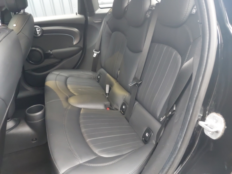 Mini Hatch 1.5 Cooper Exclusive Premium Plus PK23BWA Black #6