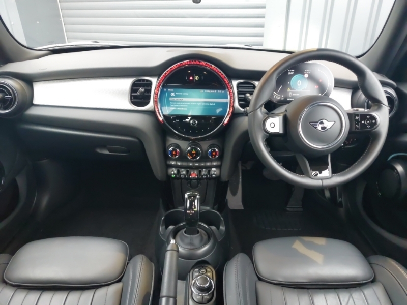 Mini Hatch 1.5 Cooper Exclusive Premium Plus PK23BWA Black #3