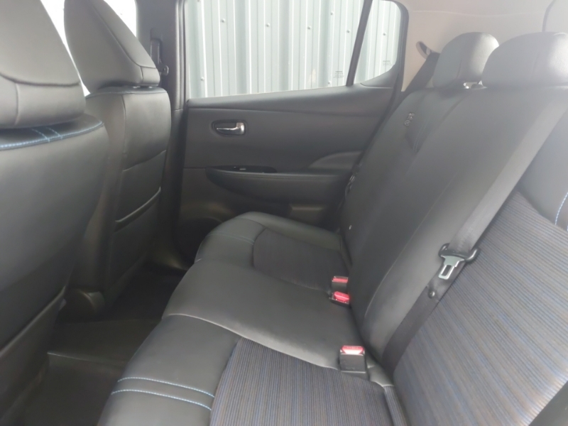 Nissan Leaf 160Kw E N-tec 62Kwh Black #6