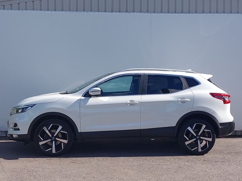 Nissan Qashqai 1.6 Dig-t Tekna White #4