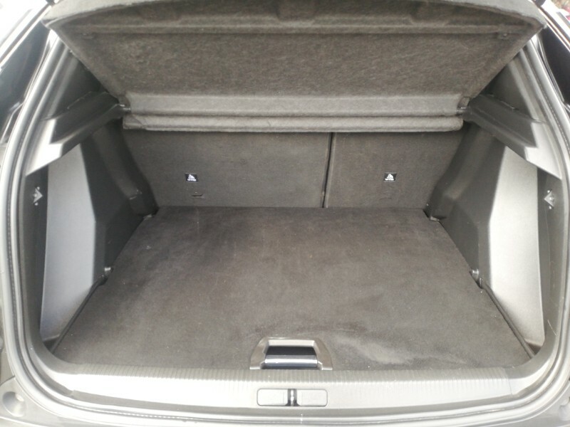 Peugeot 2008 1.2 Puretech 130 Allure Premium AV23FNK Black #5