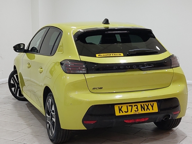 Peugeot 208 1.2 Puretech 100 Allure KJ73NXY Yellow #2