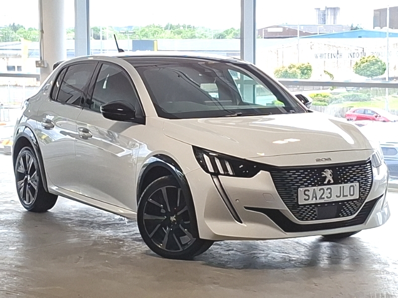 Peugeot 208 1.2 Puretech 130 Gt Eat8 White