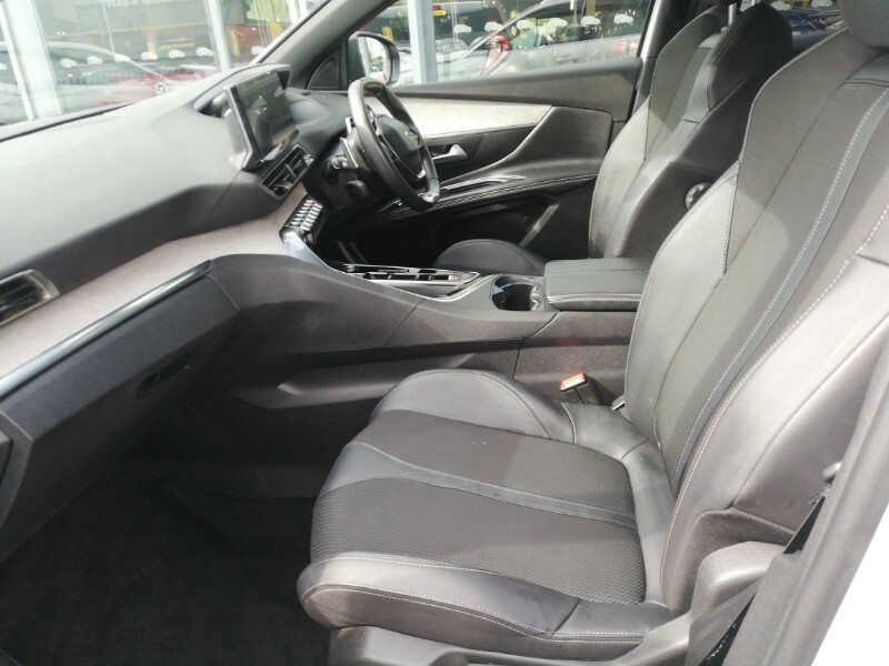 Peugeot 3008 1.5 Bluehdi Gt Eat8 BD23WTJ White #5