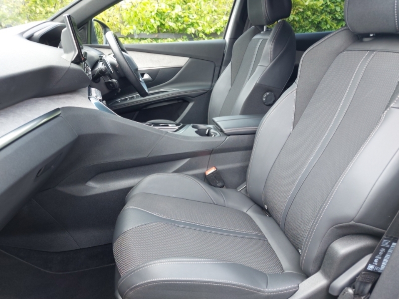 Peugeot 3008 1.2 Puretech Gt Eat8 DU23VSE White #5