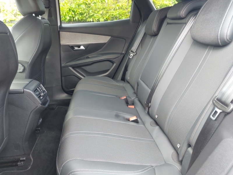 Peugeot 3008 1.2 Puretech Gt Eat8 DU23VSE White #6