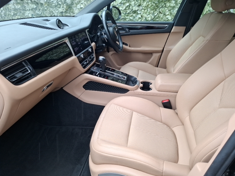 Porsche Macan S Pdk HG72KHW Black #5