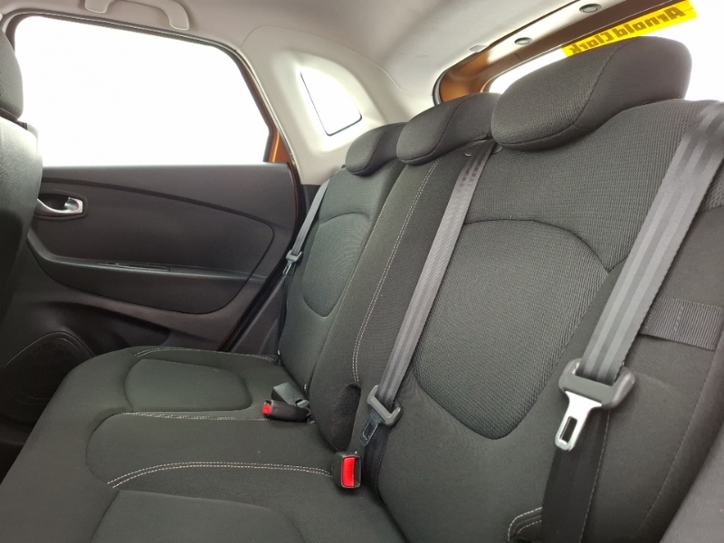 Renault Captur 0.9 Tce 90 Play Orange #6