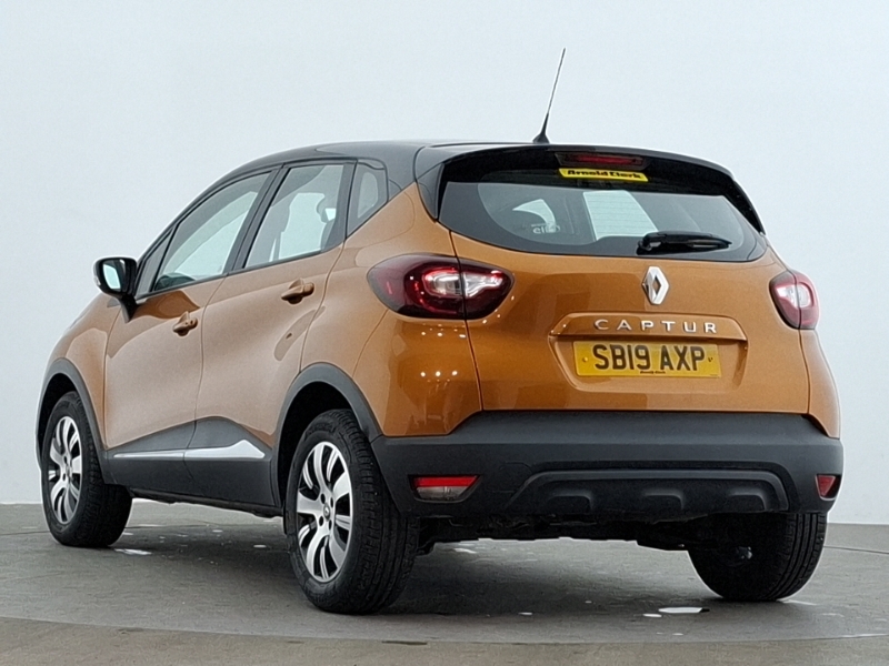 Renault Captur 0.9 Tce 90 Play Orange #2