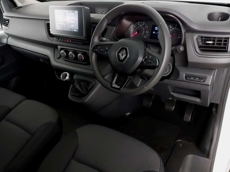 Renault Trafic Sl30 Blue Dci 130 Advance Van SB24MPE White #3