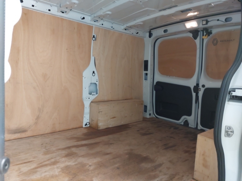 Renault Trafic Sl30 Blue Dci 130 Advance Van SB24MPE White #6