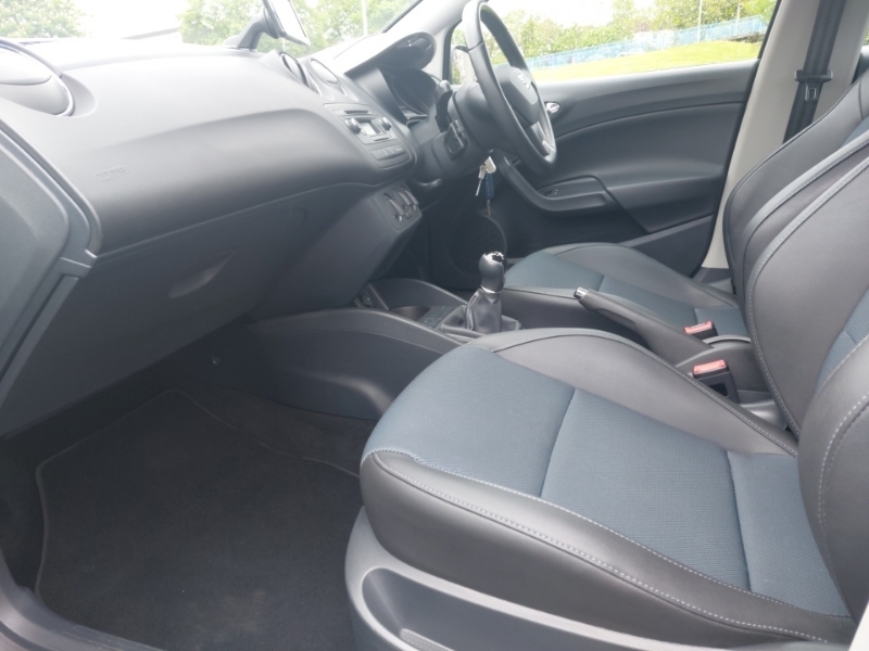 Seat Ibiza 1.2 Tsi I Tech Grey #5