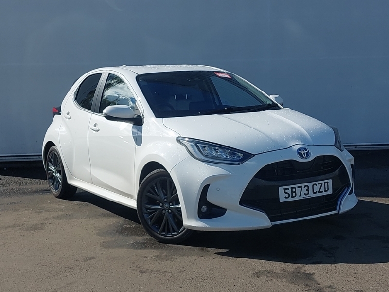 Toyota Yaris 1.5 Hybrid Excel Cvt White