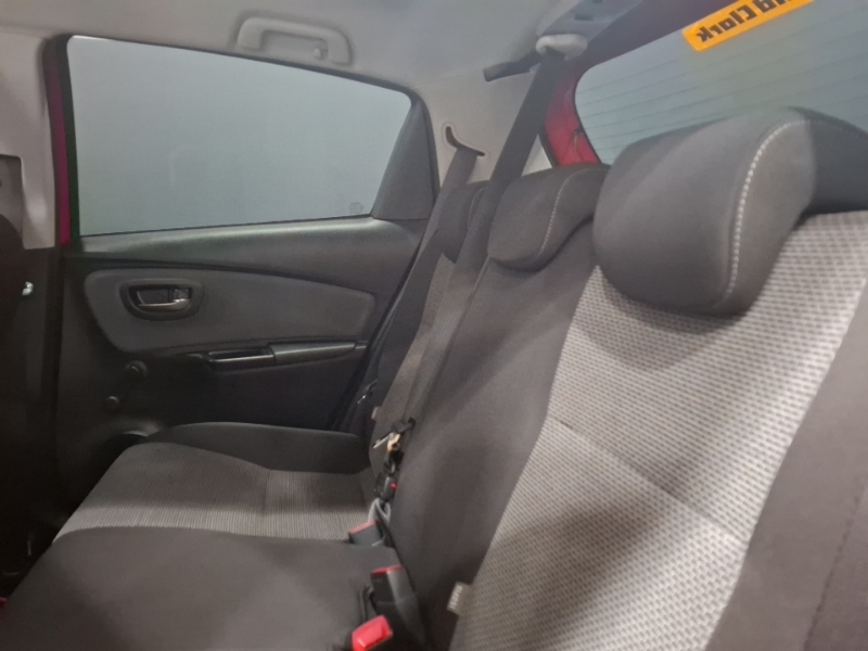 Toyota Yaris 1.5 Hybrid Icon Cvt YC17VBY Red #6