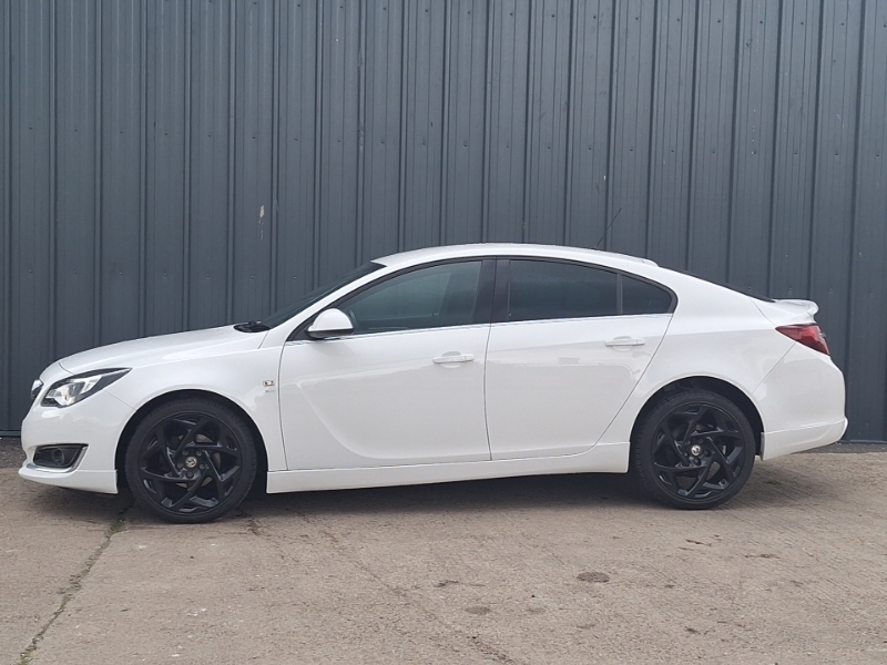 Vauxhall Insignia 1.6 Cdti Sri Vx-line Start Stop SA17AYG White #4