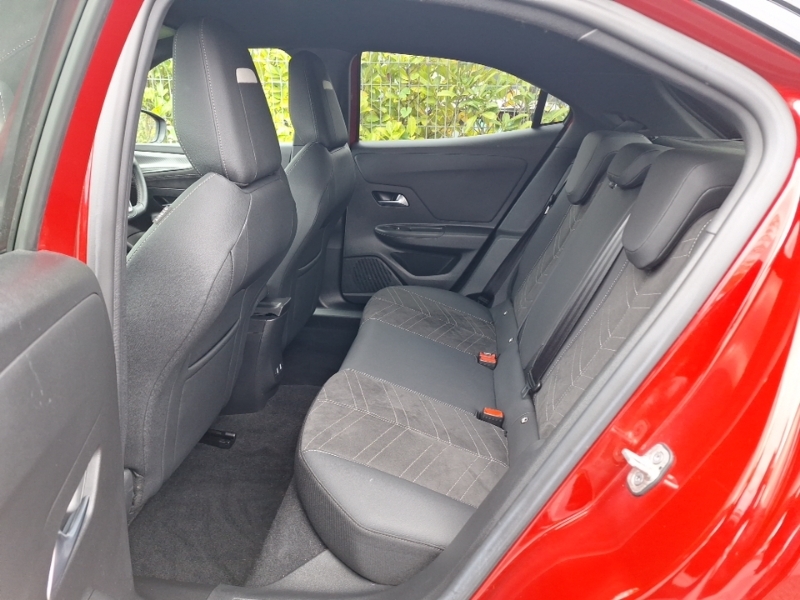 Vauxhall Mokka-e 100Kw Ultimate 50Kwh CY23MUA Red #6