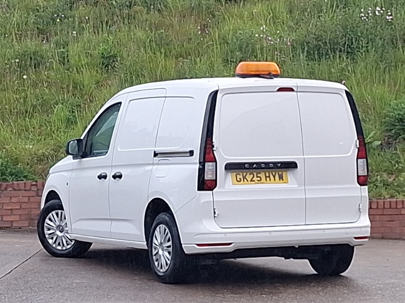 Volkswagen Caddy 2.0 Tdi 102Ps Commerce Plus Van Tech Pack GK25HYW White #2