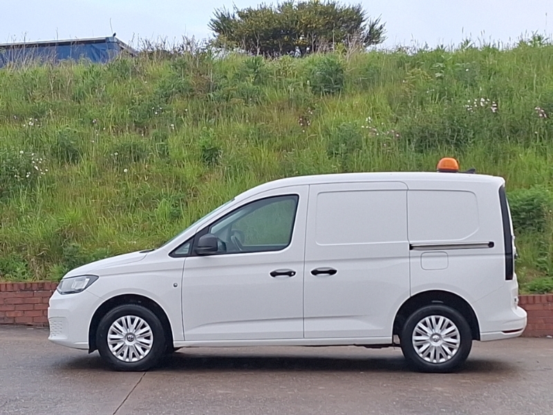 Volkswagen Caddy 2.0 Tdi 102Ps Commerce Plus Van Tech Pack GK25HYW White #4