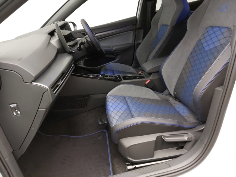 Volkswagen Golf 2.0 Tsi 333 R Black Edition 4Motion Dsg SA26RVR White #5