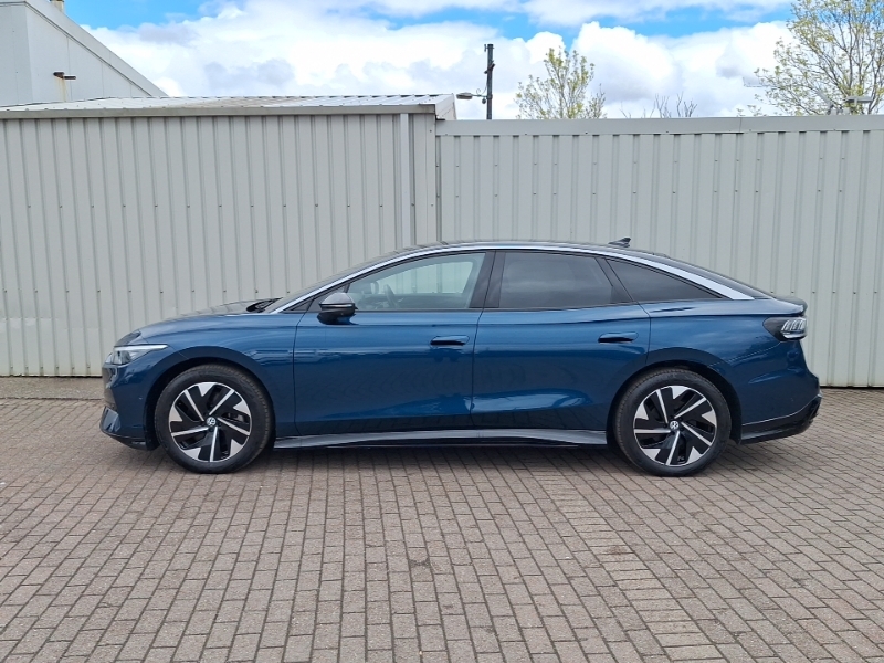 Volkswagen ID.7 210Kw Match Pro 77Kwh Blue #4