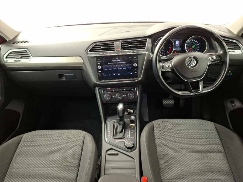 Volkswagen Tiguan Allspace 2.0 Tdi 4Motion Match Dsg PJ69EEB Red #3