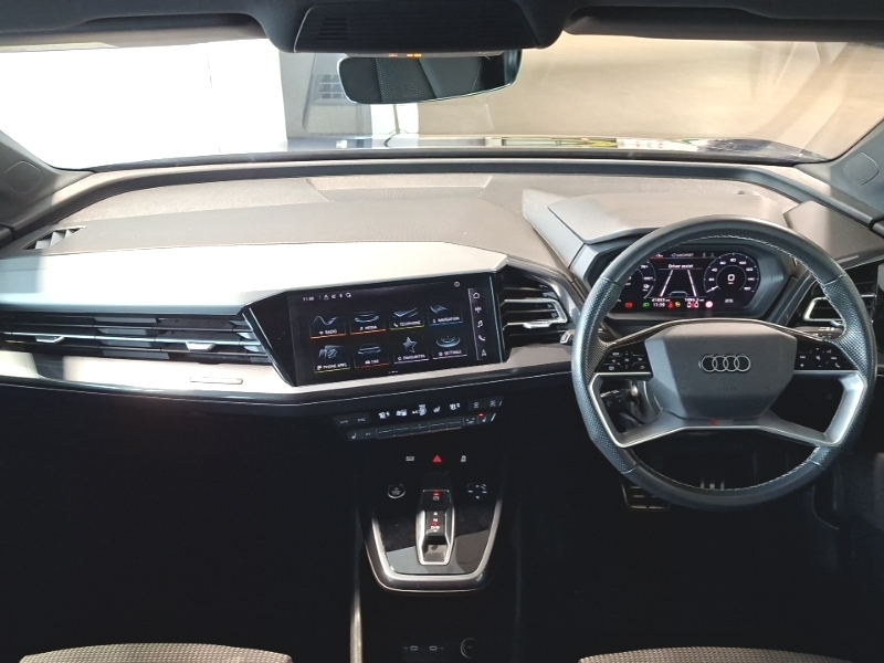 Audi Q4 E Tron 125Kw 35 55Kwh S Line YO72BZX Blue #3