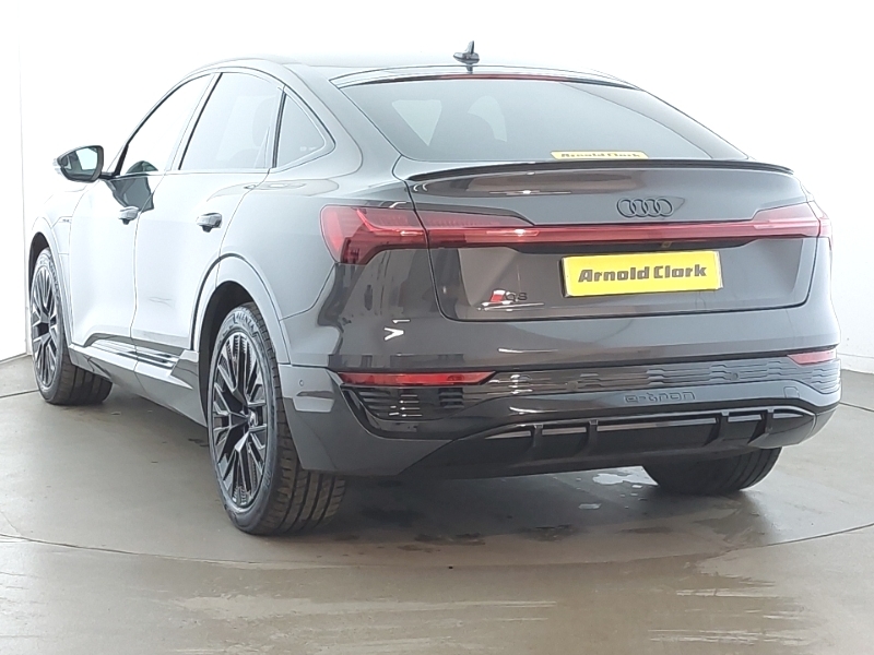 Audi Q8 e tron 250Kw 50 Quattro 95Kwh Black Edition Grey #2