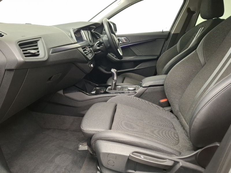 BMW 1 Series 118I Sport YF69NZK Silver #5