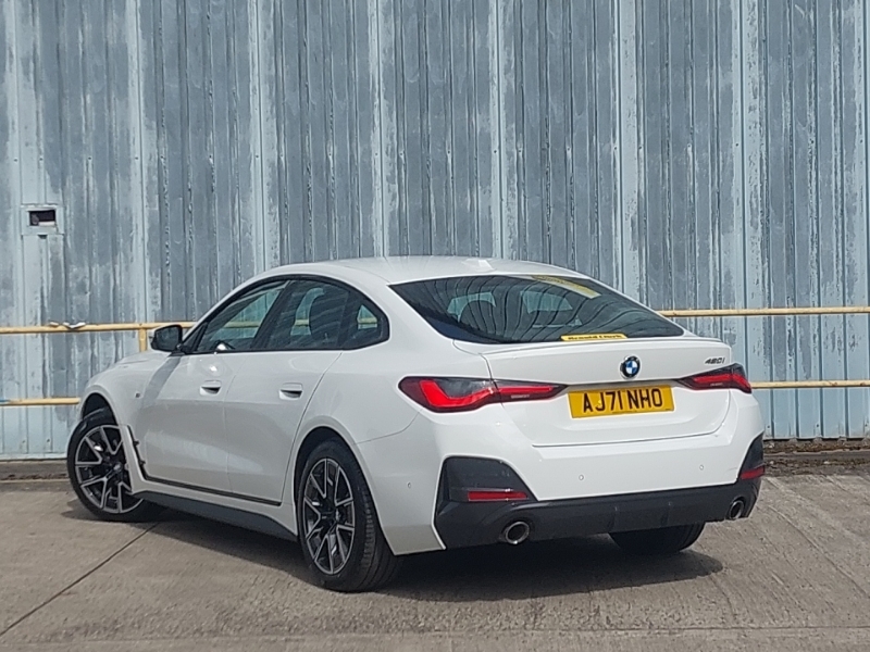 BMW 4 Series 420I M Sport Step AJ71NHO White #2