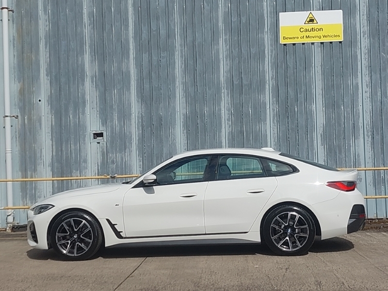 BMW 4 Series 420I M Sport Step AJ71NHO White #4