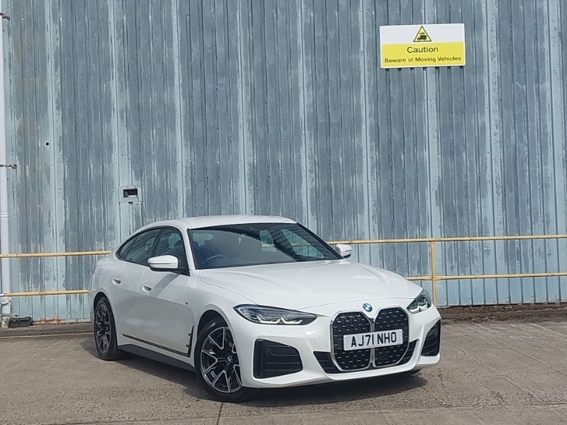 BMW 4 Series 420I M Sport Step White