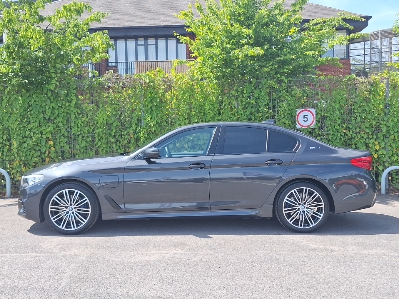 BMW 5 Series 530E M Sport DK68UTW Grey #4
