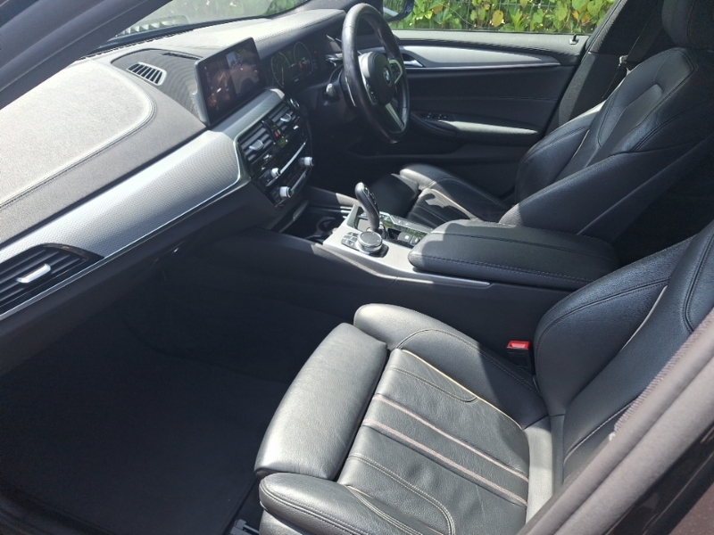 BMW 5 Series 530E M Sport DK68UTW Grey #5