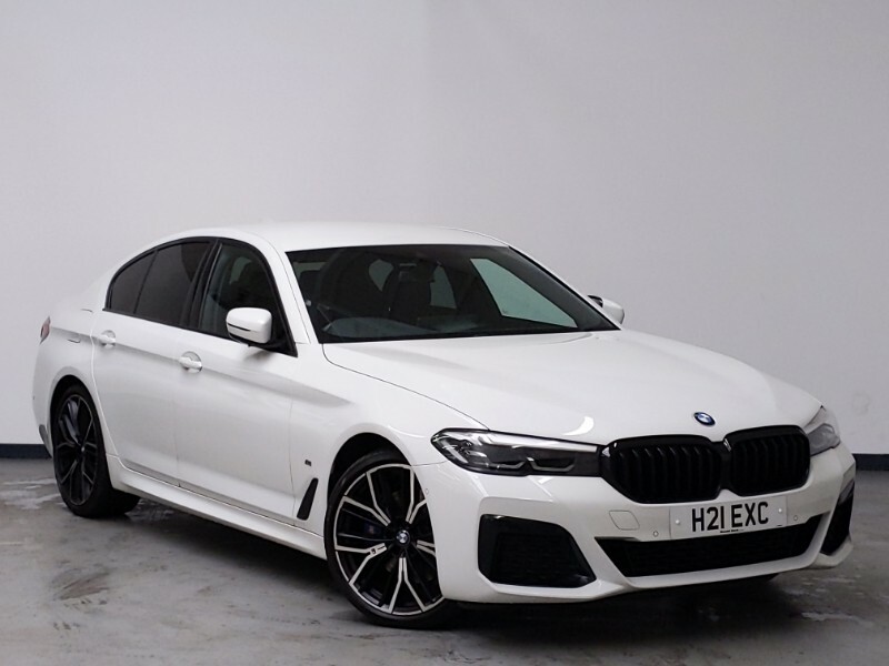 BMW 5 Series 520D Xdrive Mht M Sport Step White